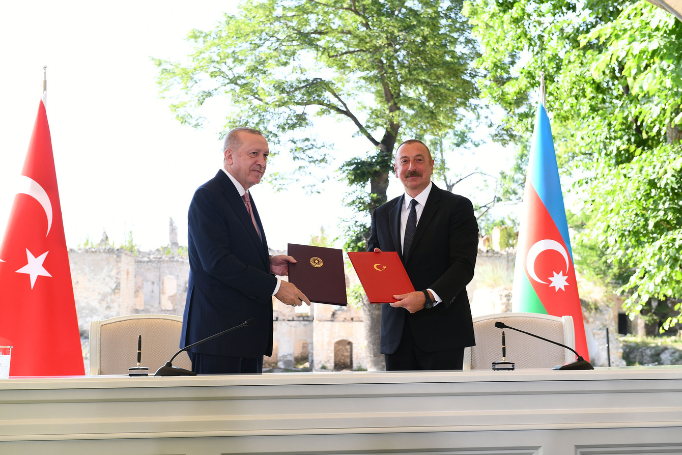 President Ilham Aliyev and Turkish President Recep Tayyip Erdogan following their signing of the Shushi Declaration, June 15, 2021 (Photo: Office of the President of the Republic of Azerbaijan)