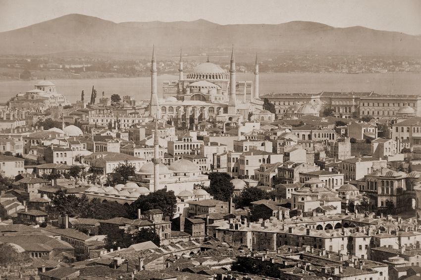 The Rise and Decline of the Ottoman Armenian Amira Class (By Bedros Torossian)