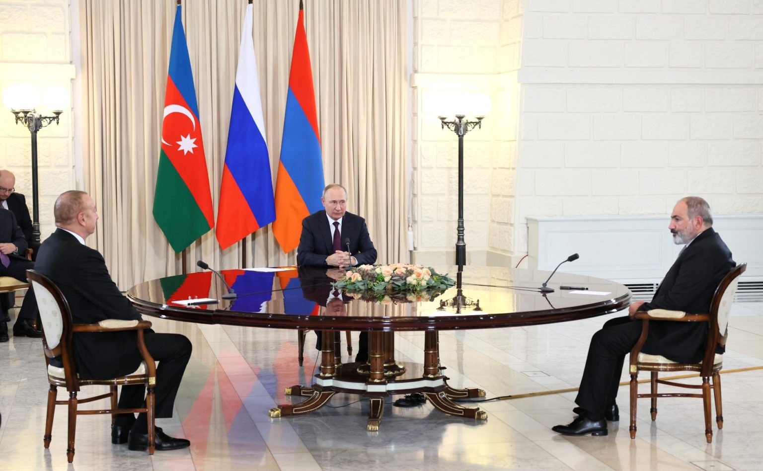 The Sochi Trilateral Statement: Who has gained what? (by Yeghia Tashjian)